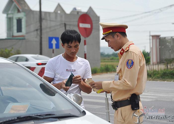 Quá hạn đăng kiểm, chủ xe và tài xế bị phạt nặng đến mức nào?