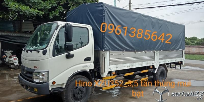 Xe nhập khẩu từ Indonesia XZU352L 3,5 tấn thùng mui bạt