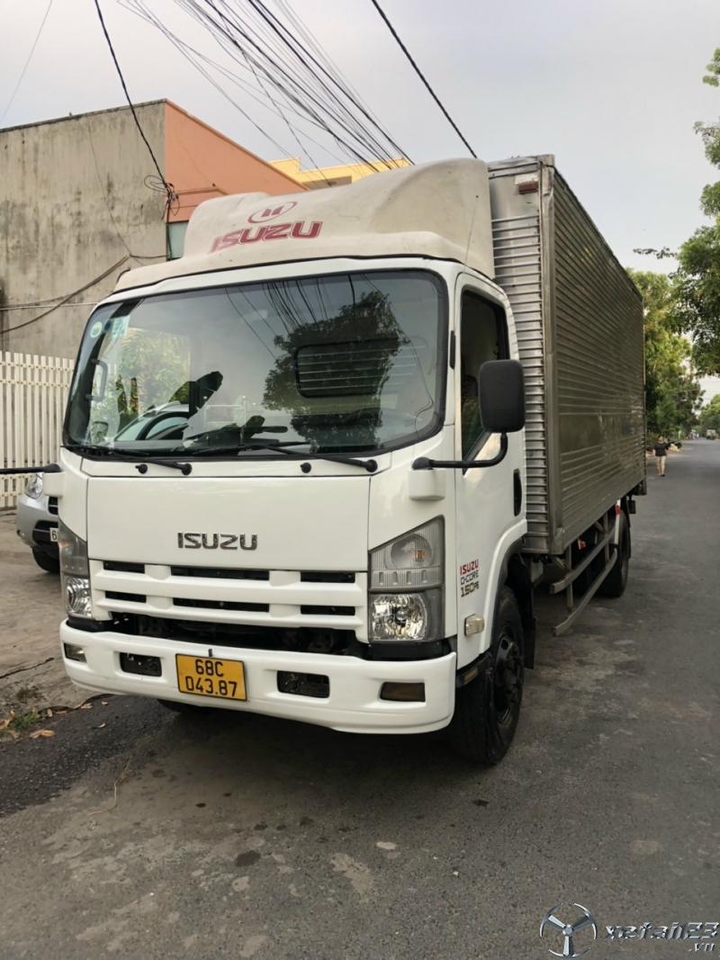 Cần bán xe tải isuzu cũ đời 2016 tải 4t7 thùng 5m7 thùng kín full inox có trả góp