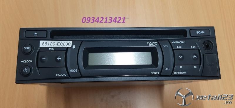 Radio xe Hino, có cổng USB, giá tốt. Liên hệ 093424321