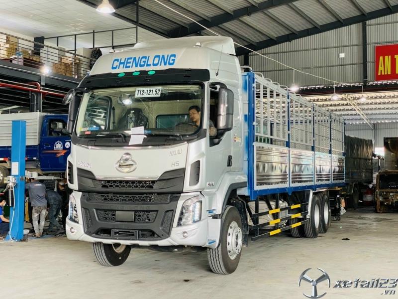 Xe tải Chenglong 3 chân (giò) cầu giả - cầu lết - 1 cầu và cầu thật - 2 cầu đời 2022