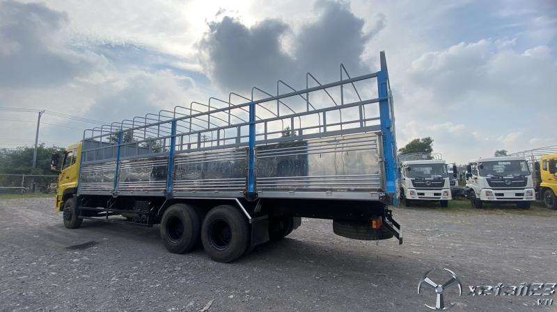 Xe tải Dongfeng 3 chân 13 tấn thùng 9m4 máy cummins nhập khẩu sẵn Đồng Nai