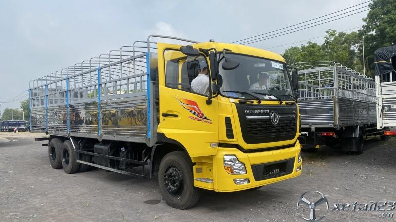 Xe tải Dongfeng 3 chân 13 tấn thùng dài 9m4 nhập khẩu nguyên chiếc sẵn xe Đồng Nai giá tốt