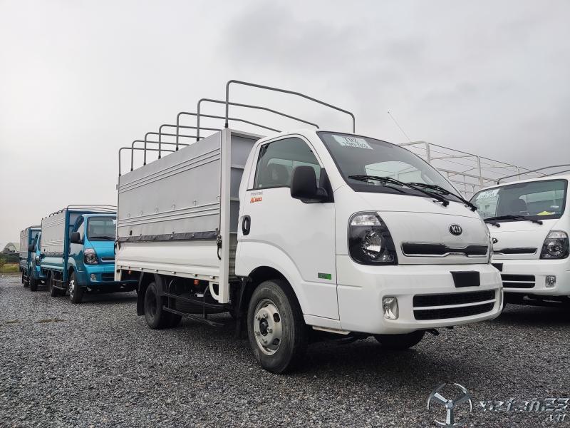 Giá bán mua xe tải kia K250 mui bạt 2,4 tấn