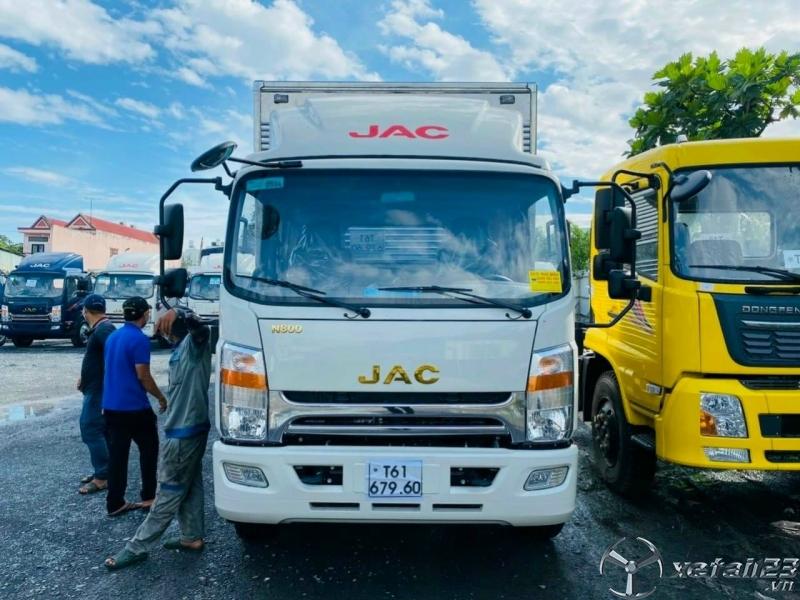 Cần bán JAC N800 tải 8 tấn thùng 7m6 đời 2022