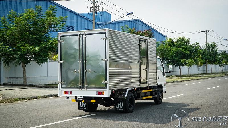 Bán xe tải isuzu NK650L4 tải 3.49 tấn thùng dài 4.4m