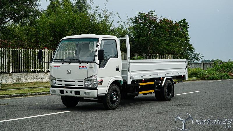 Cần bán xe tải isuzu thùng lửng 2.4 tấn NK490l4