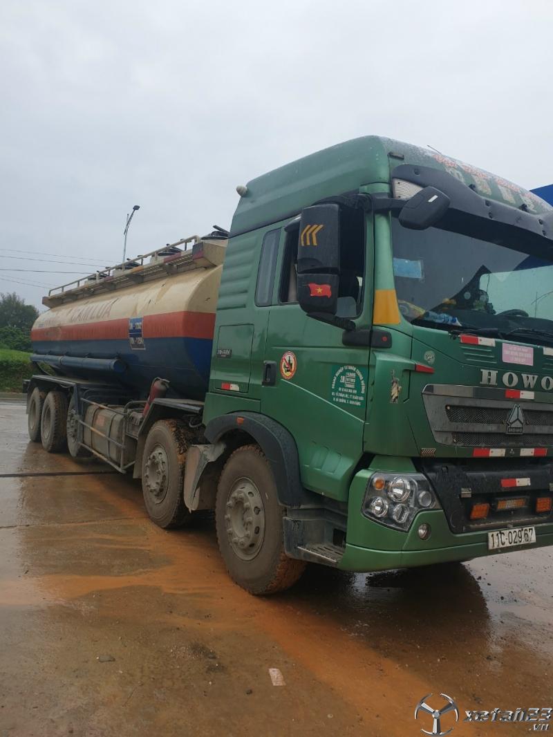 Bán xe Xitec Howo chở nhiên liệu sx 2015 , đăng kí 2016