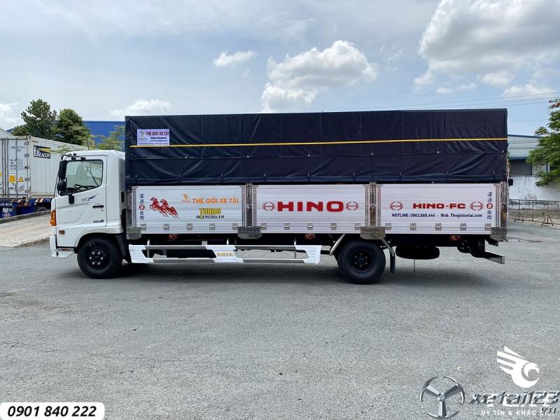 Hino FC9JNTC thùng bạt, tải 6T5 thùng 6m7, trả góp 80%
