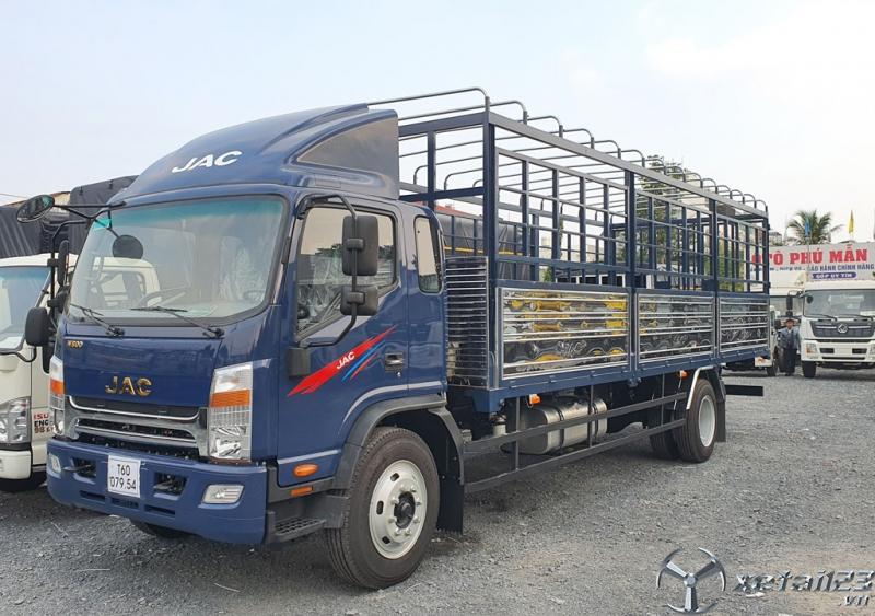 Giá xe tải Jac 9 tấn ( N900 ) thùng dài 7 mét