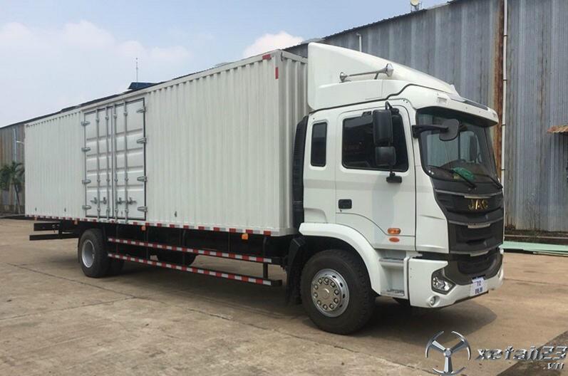 Xe tải Jac A5 8 tấn thùng đài 9.6  mét - nhập khẩu