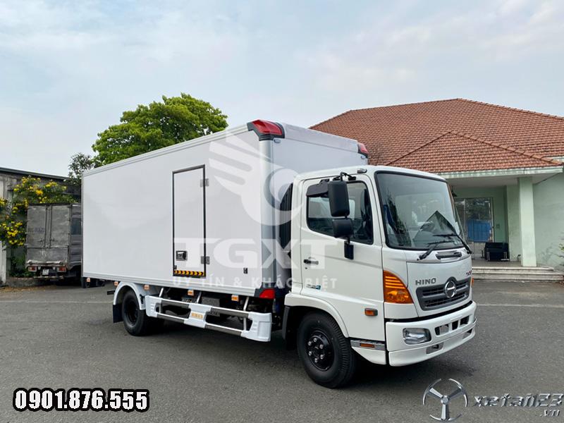 Xe tải Hino FC thùng bảo ôn 6t2/ thùng dài 5m6/ hỗ trợ trả góp 80%