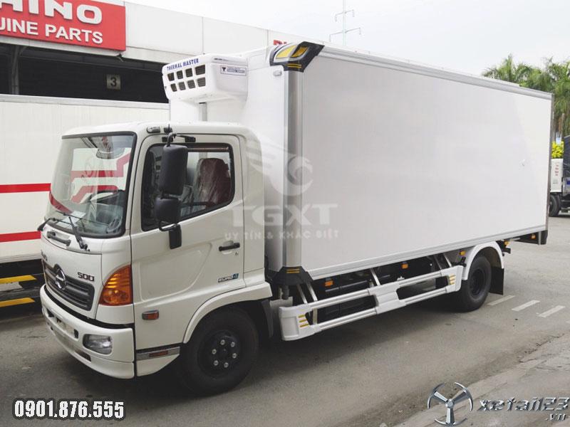 Xe tải Hino FC thùng đông lạnh mới nhất ngân hàng hỗ trợ vay cao