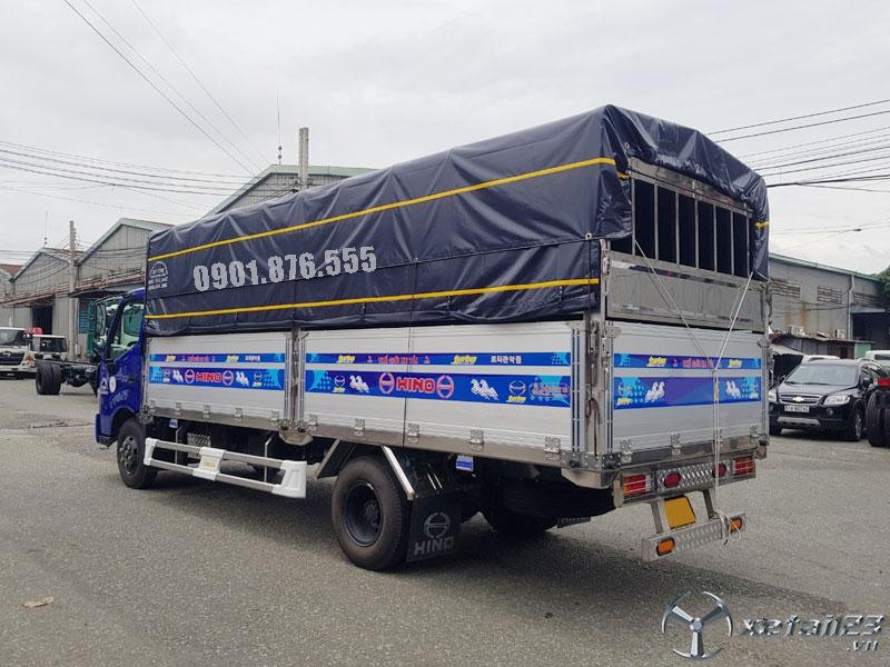 Xe tải Hino XZU730L thùng dài 5m6 có sẵn hỗ trợ vay cao toàn quốc