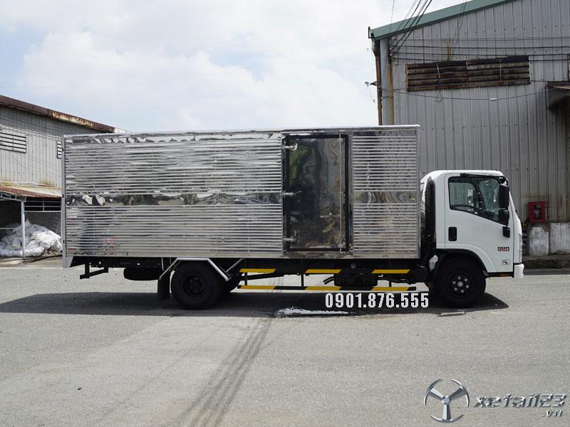 Xe tải Isuzu NQR75ME4 thùng 6m1 giá rẻ ngân hàng hỗ trợ vay 80%