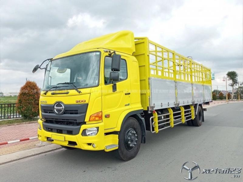 Xe tải Hino 8 tấn thùng dài 9m sản xuất 2020