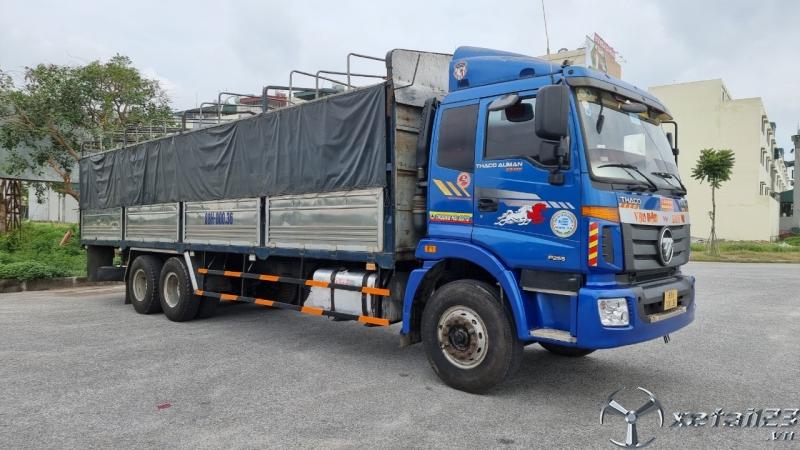 Bán xe Thaco Auman 3 chân sx 2015 thùng mui bạt