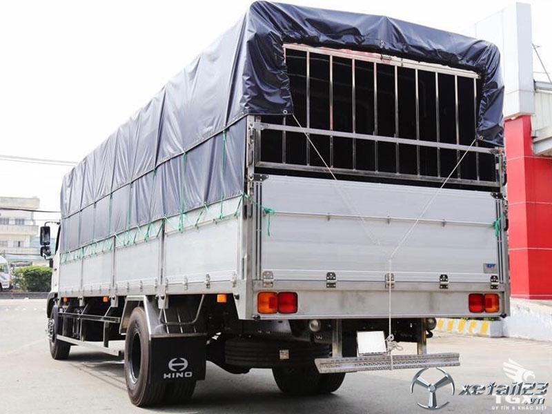 Xe tải Hino FG8JT7A tải trọng 8.5 tấn xe mới 2020/ xe tải hino 8T5 thùng bạt Inox cao cấp giá tốt