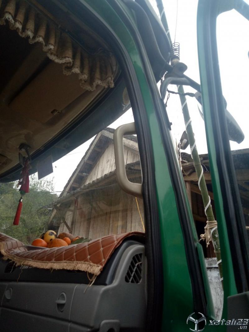 Bán xe Trường Giang 6,9 tấn đời 2013 thùng mui bạt