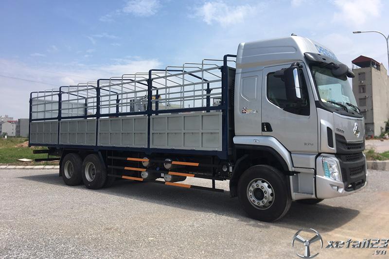Xe tải Chenglong 3 chân 14T9 thùng dài 9m6 , Giá xe ChengLong Hải Âu 3 chân mới nhất 2021