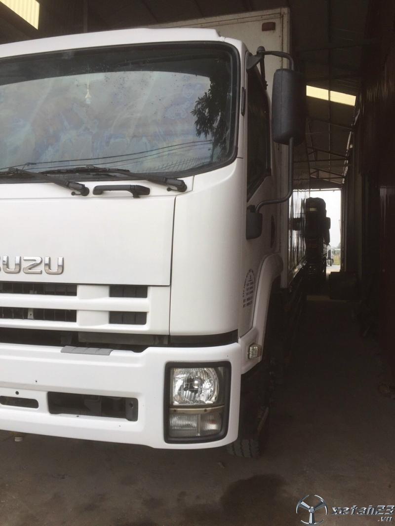 Rao bán xe Isuzu 14,8 tấn đời 2016 , đăng kí năm 2017 thùng kín giá tốt nhất